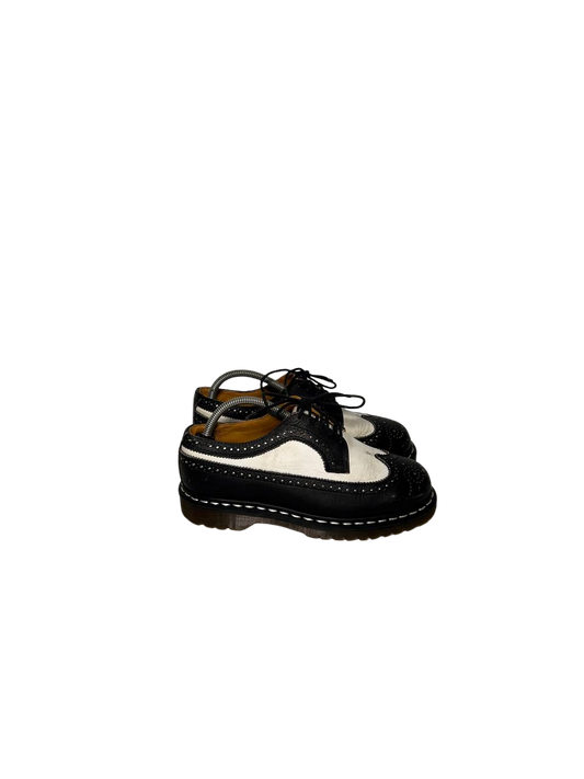 Dr. Martens Vintage 3989 Wingtip Brogues