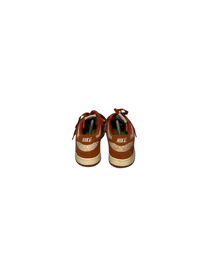 Nike Dunk Low SE {8}